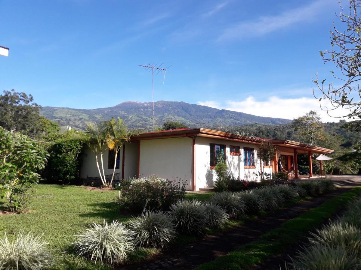 Casa Aquiares Lodge Posada Rural Turrialba Exterior foto